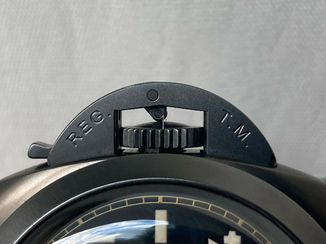 Panerai Special Editions Mens watch Unisex Manual winding Titanium PAM 00629 6