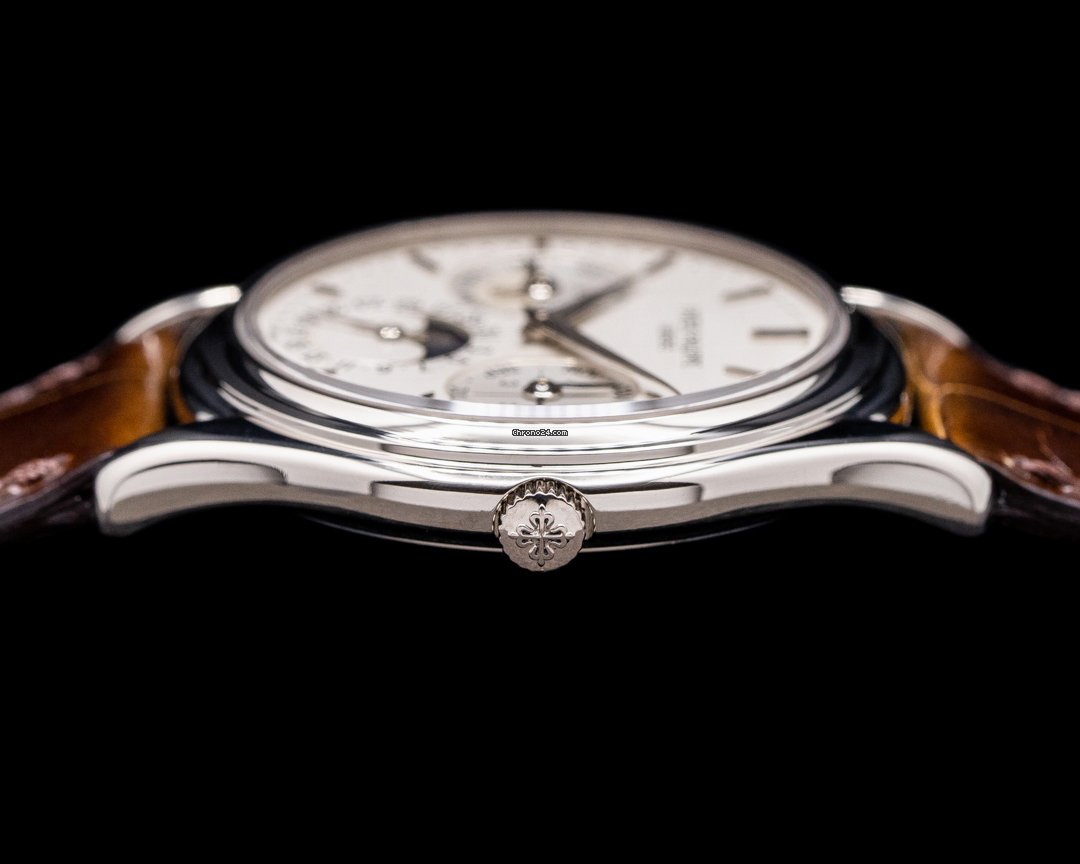 Patek Philippe Perpetual Calendar Mens watch Unisex Automatic White gold 3940G 6