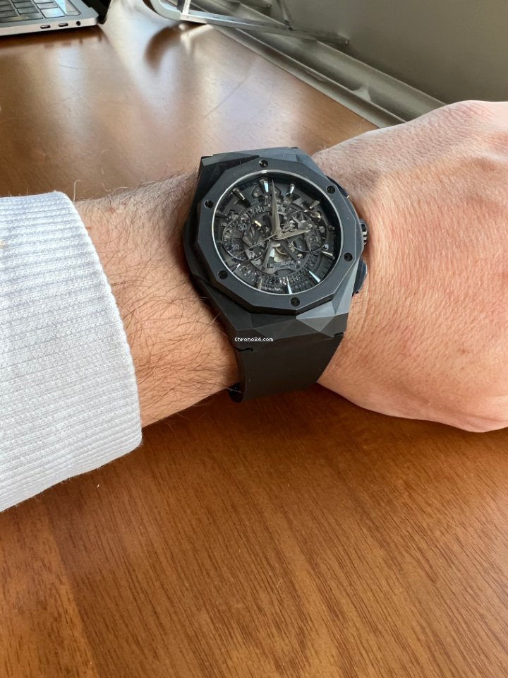 Hublot Classic Fusion Mens watch Unisex Automatic Ceramic 525.CI.0119.RX.ORL18 6