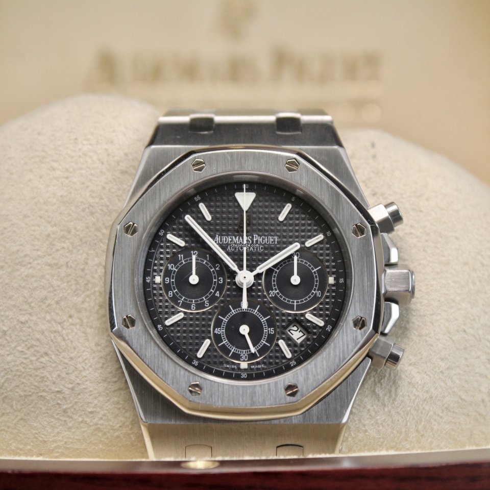 Audemars Piguet Royal Oak Chronograph Mens watch Unisex Automatic Steel 25860ST O 1110ST 01 6