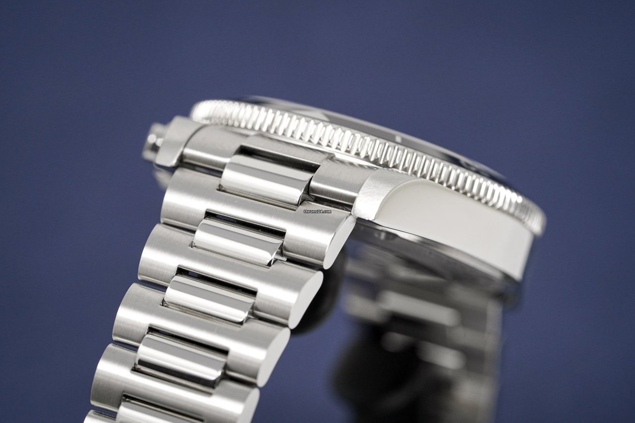 Bell & Ross BR V3 Automatic Steel BRV394.BL.ST.SST 6
