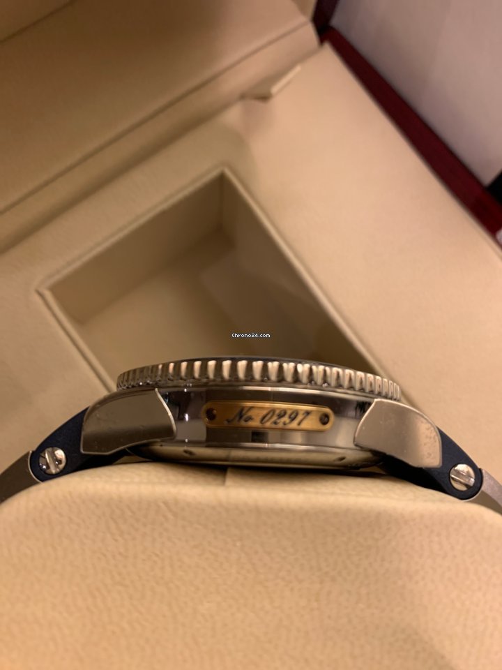 Ulysse Nardin Maxi Marine Diver Mens watch Unisex Automatic Steel 263-36LE-3 6