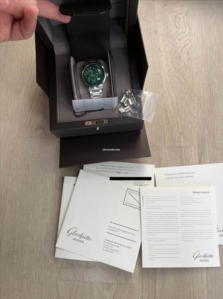 Glashtte Original PanoMaticLunar Mens watch Unisex 1-90-02-13-32-70 6