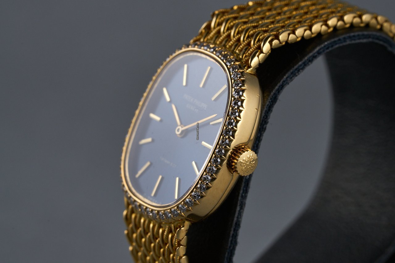 Patek Philippe Golden Ellipse Womens watch Manual winding Yellow gold 4498 6