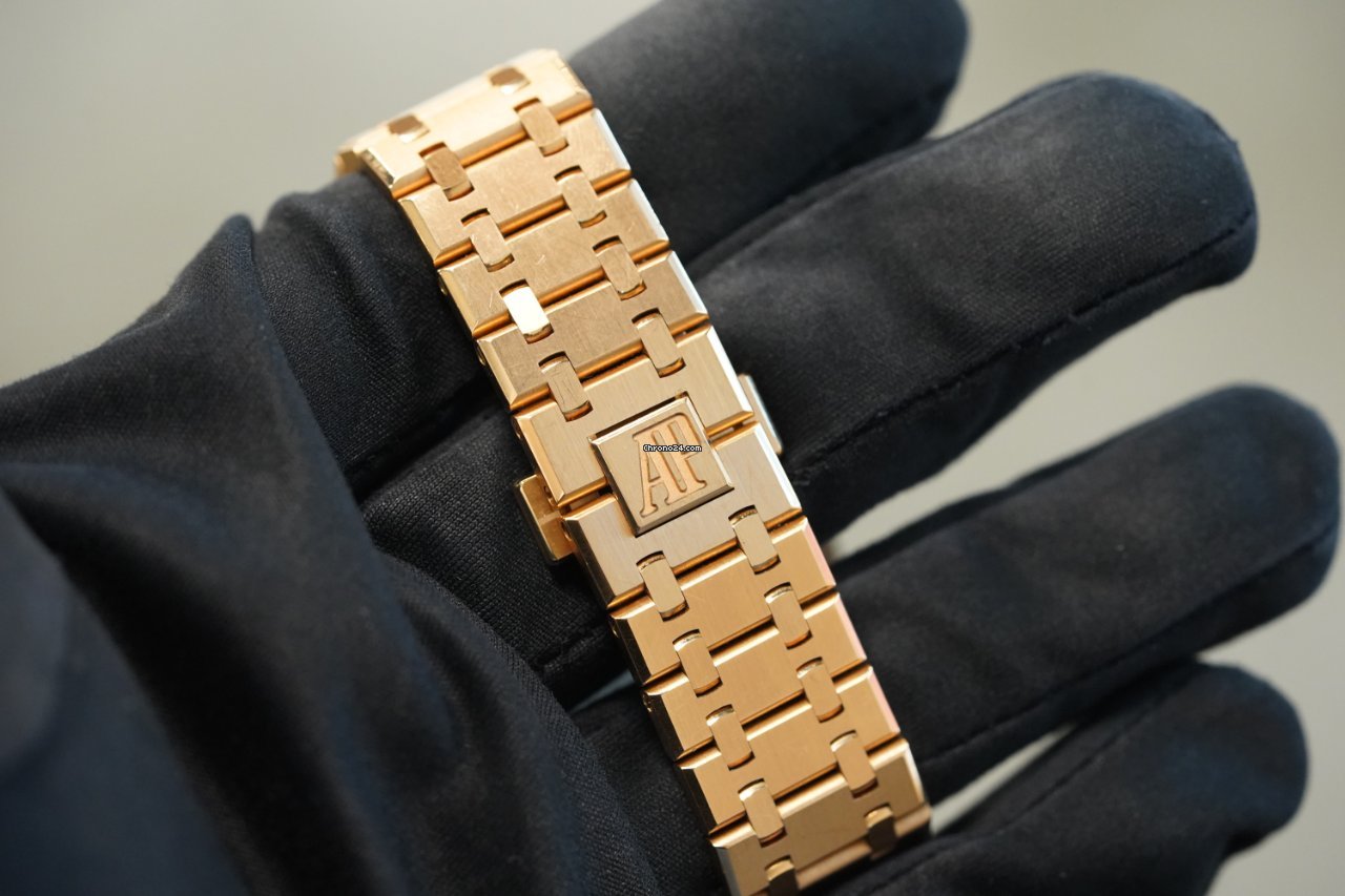 Audemars Piguet Royal Oak Perpetual Calendar Mens watch Unisex Automatic Rose gold 26584OR.OO.1220OR.01 6