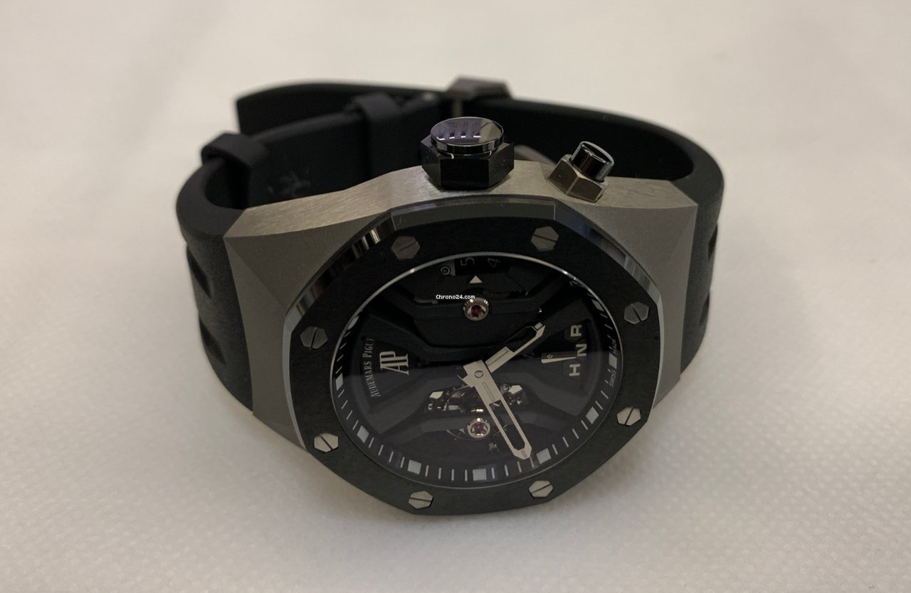 Audemars Piguet Royal Oak Concept 26560IO.OO.D002CA.01.A 6
