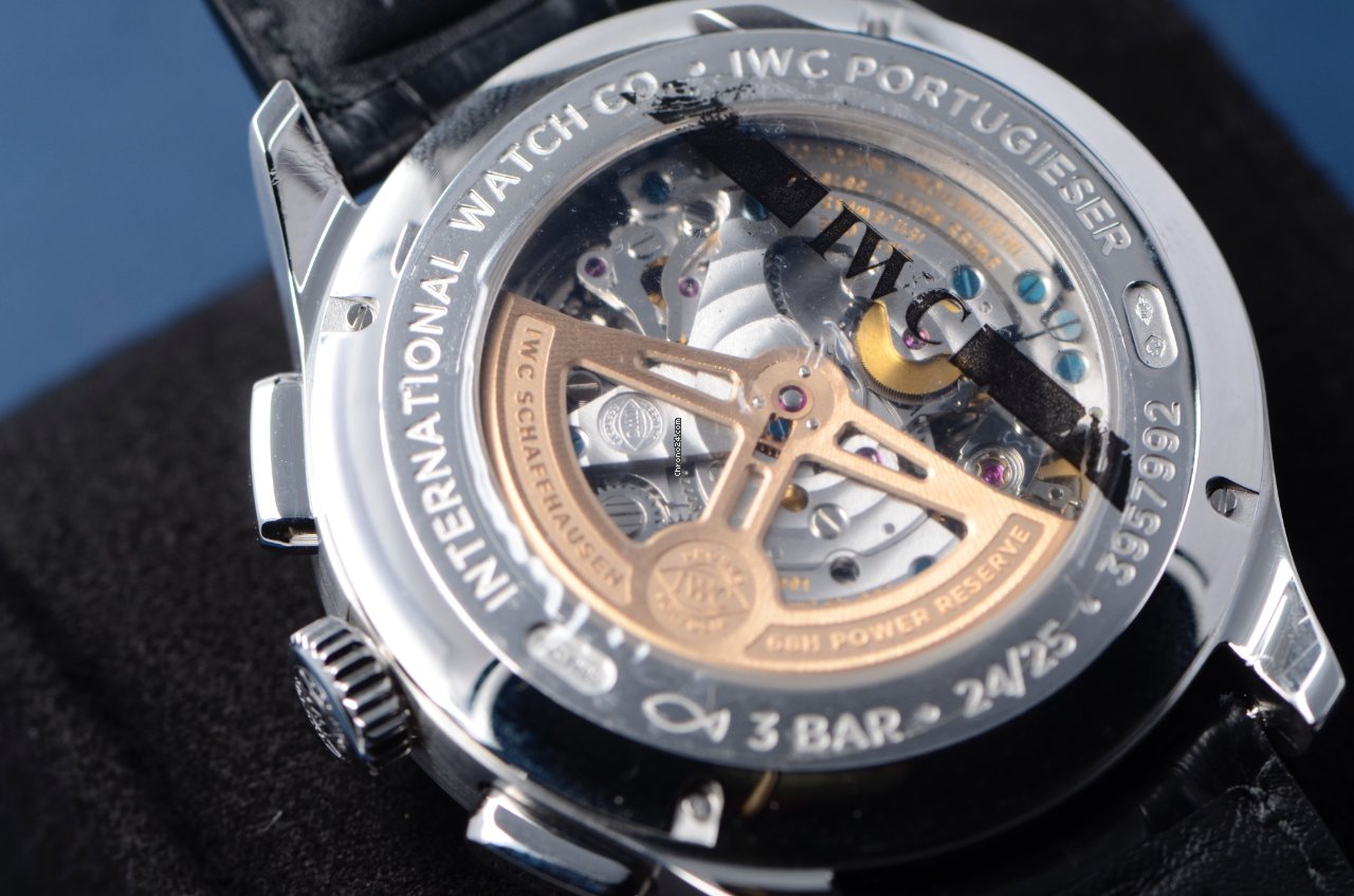 IWC Portuguese Perpetual Calendar Digital Date-Month Mens watch Unisex Automatic Platinum IW397201 7