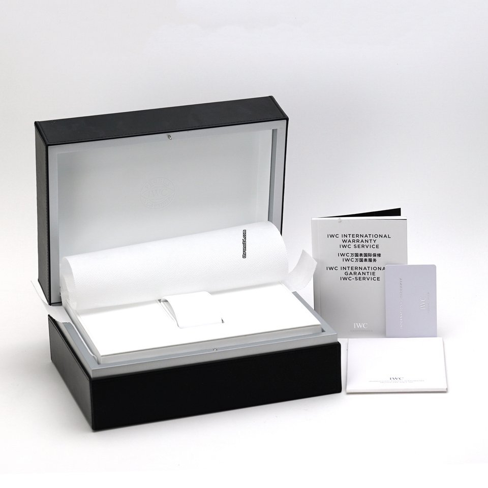 IWC Portuguese Hand-Wound Mens watch Unisex Manual winding Platinum IW544202 7