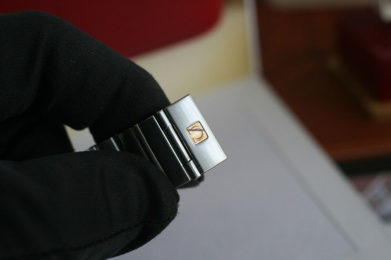 Omega Constellation Mens watch Unisex Automatic Steel 111.10.36.20.52.001 7