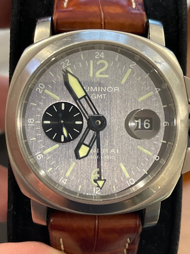 Panerai Luminor GMT Automatic Mens watch Unisex Automatic Titanium PAM 00089 7
