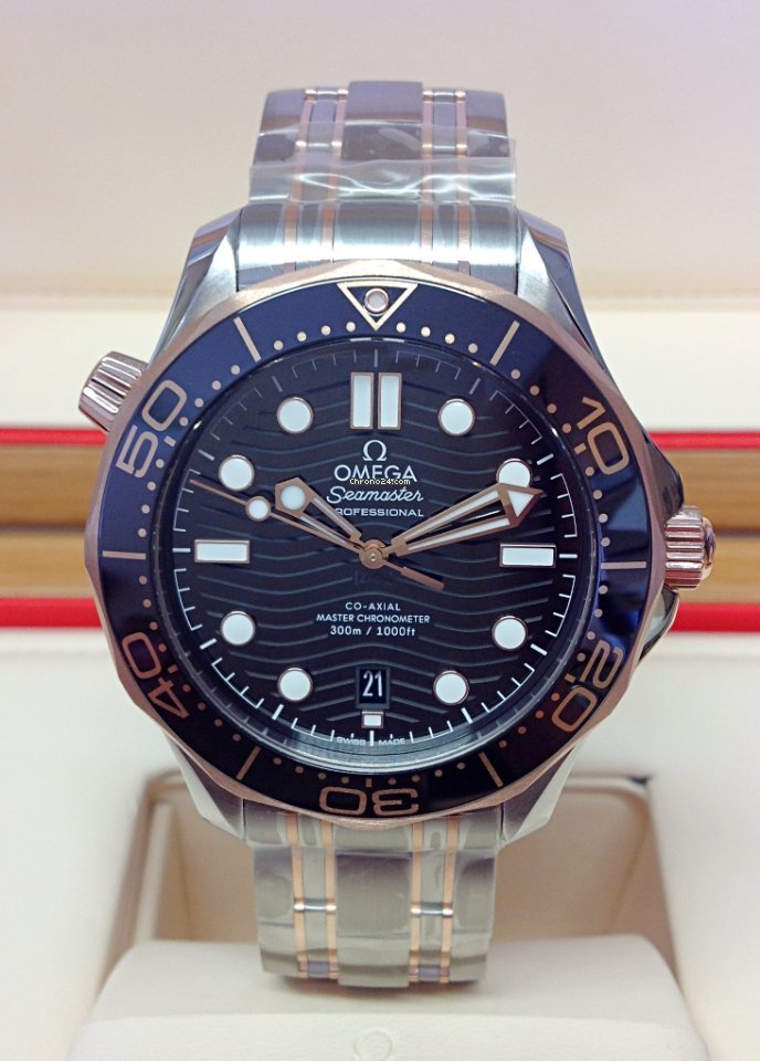 Omega Seamaster Diver 300 M Mens watch Unisex Automatic Gold Steel 210.20.42.20.01.001 7