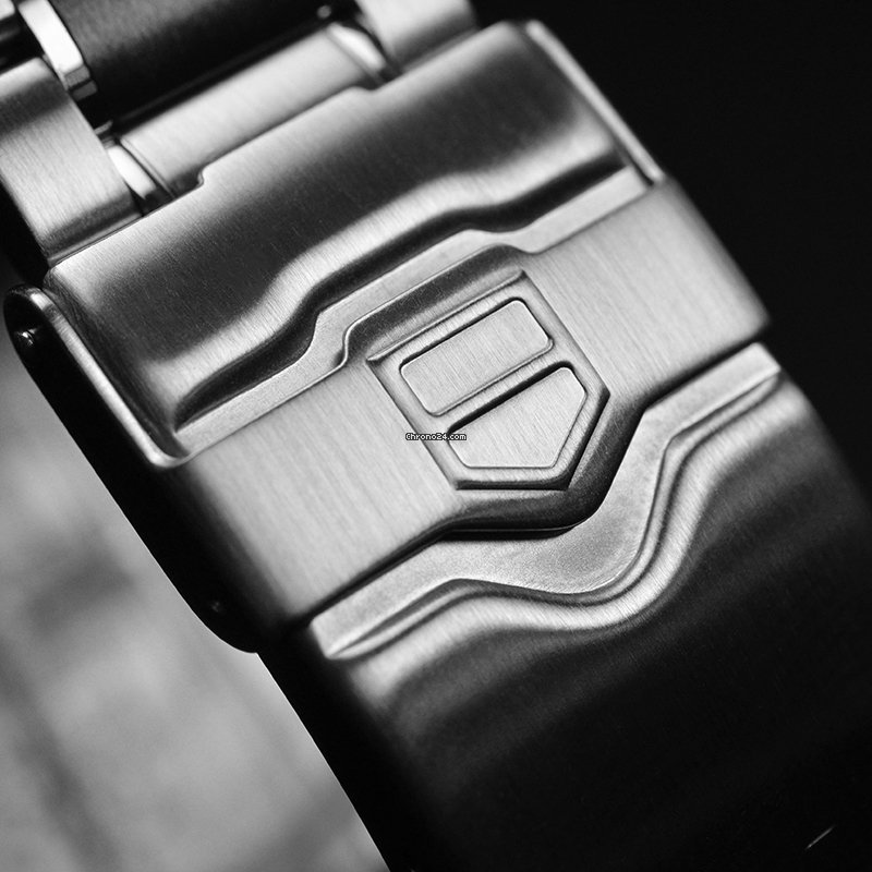 TAG Heuer Formula 1 Quartz Mens watch Unisex CAU1115 7