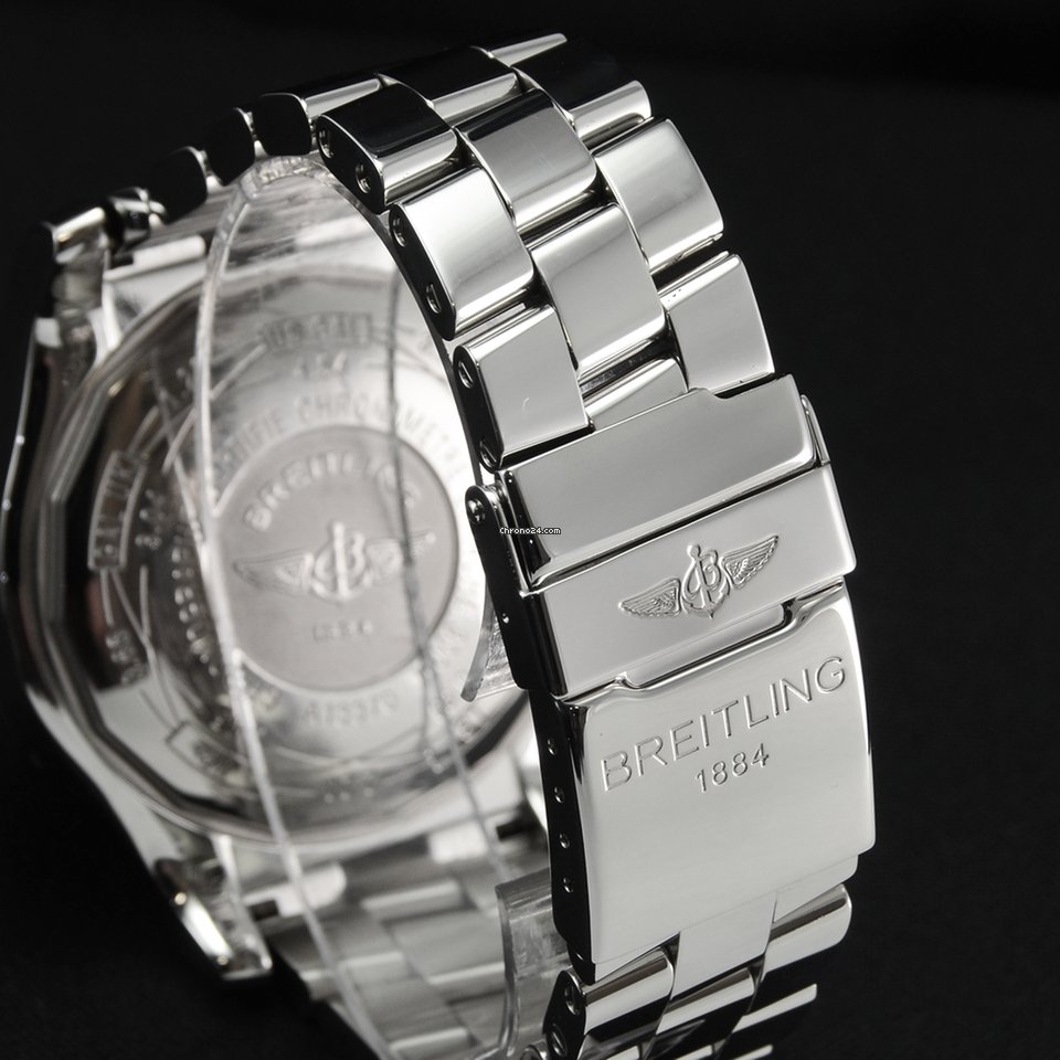 Breitling Super Avenger Mens watch Unisex Automatic Steel A1337011 B907 135A 7