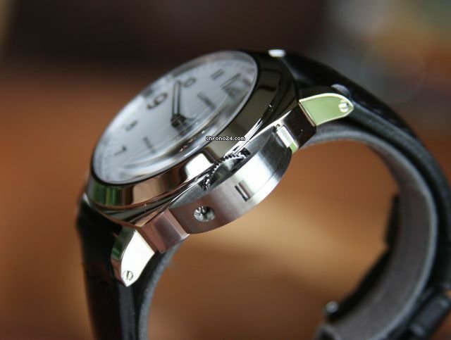 Panerai Luminor Base Manual winding Steel PAM 114 7