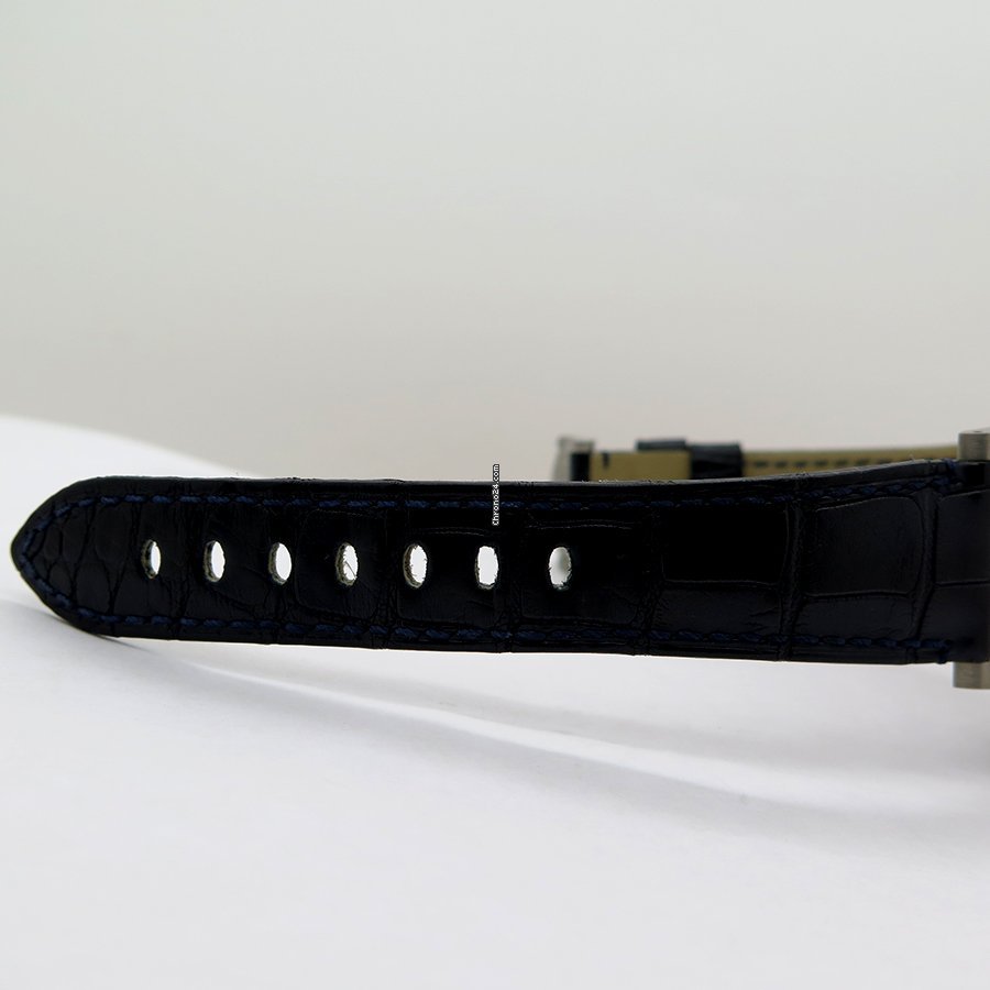 Panerai Luminor Due Mens watch Unisex Manual winding Titanium PAM 00728 7