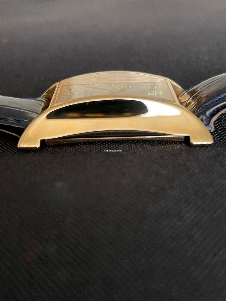 Patek Philippe Pagoda Womens watch Manual winding Yellow gold 4900 J 7