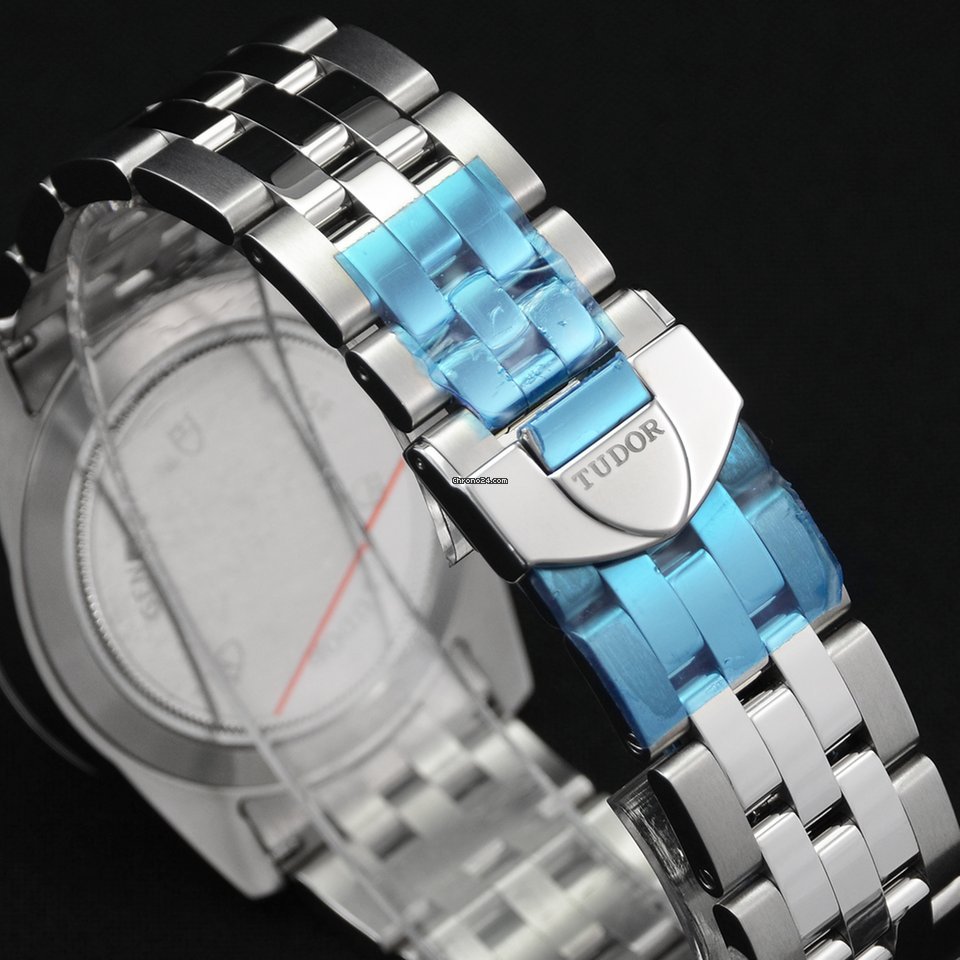 Tudor Glamour Date-Day Mens watch Unisex Automatic Steel 56000 7