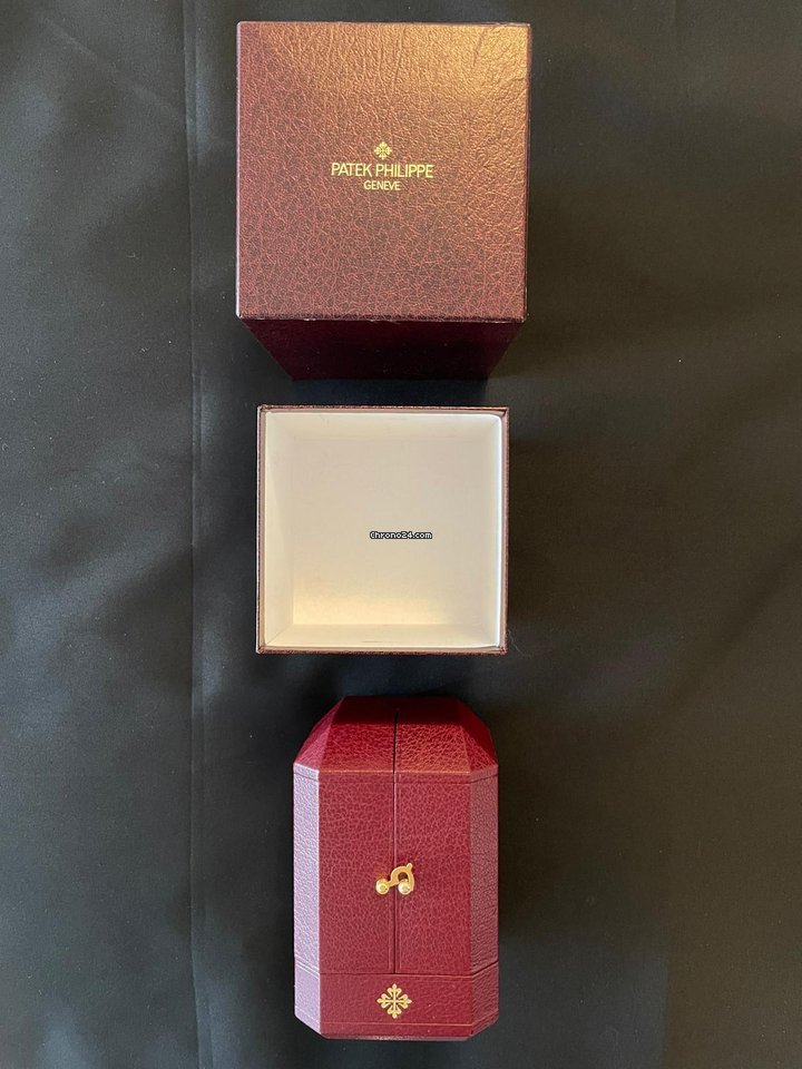 Patek Philippe Pagoda Mens watch Unisex White gold 5500 G 7