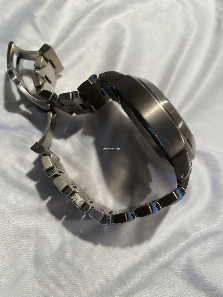 Panerai Luminor Marina Automatic Mens watch Unisex Automatic Titanium PAM 00221 7