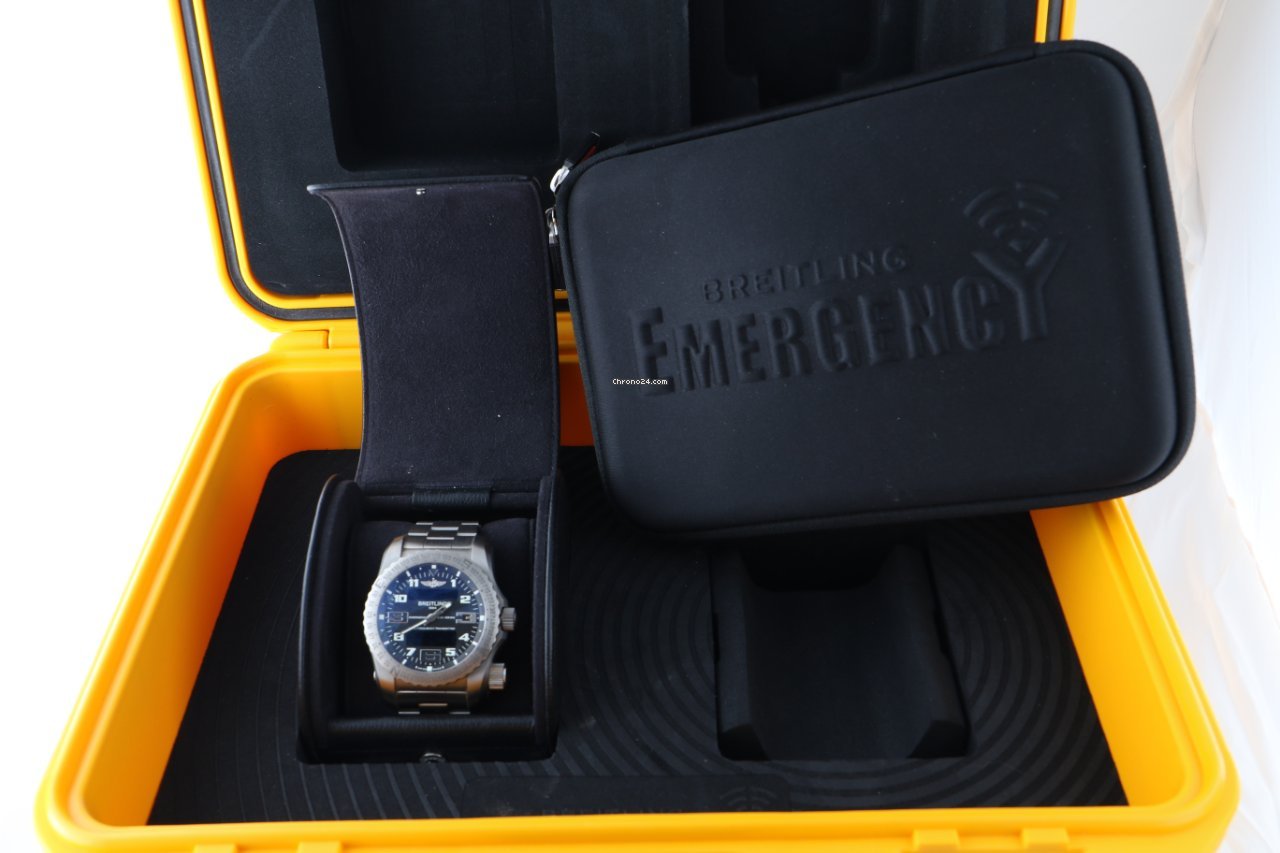 Breitling Emergency Mens watch Unisex Titanium E7632522BC02159E 7
