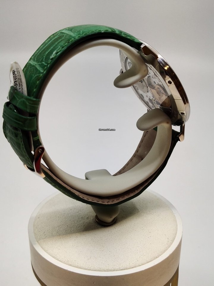 Piaget Altiplano Mens watch Unisex Automatic White gold GOA35130 7