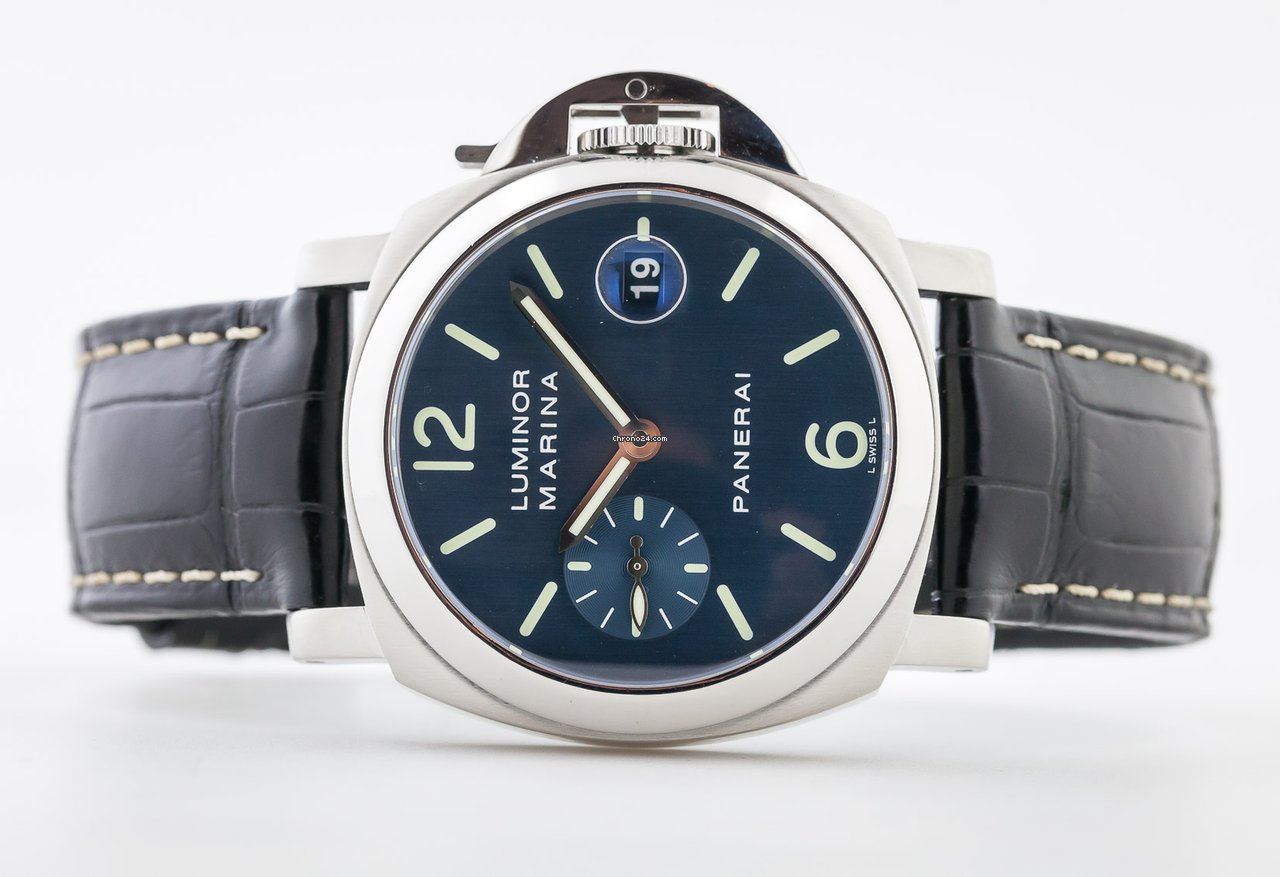 Panerai Luminor Marina Automatic Mens watch Unisex Automatic Steel PAM 00120 7