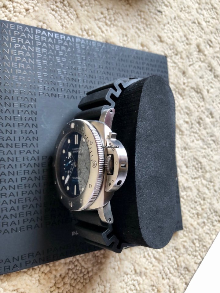 Panerai Luminor Submersible 1950 3 Days Automatic Mens watch Unisex Automatic Titanium PAM 692 7