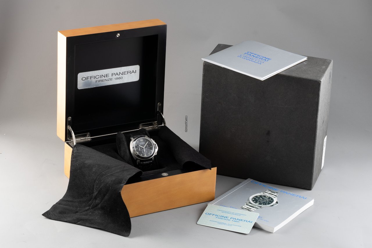Panerai Luminor Chrono Mens watch Unisex Automatic Steel PAM00074 7