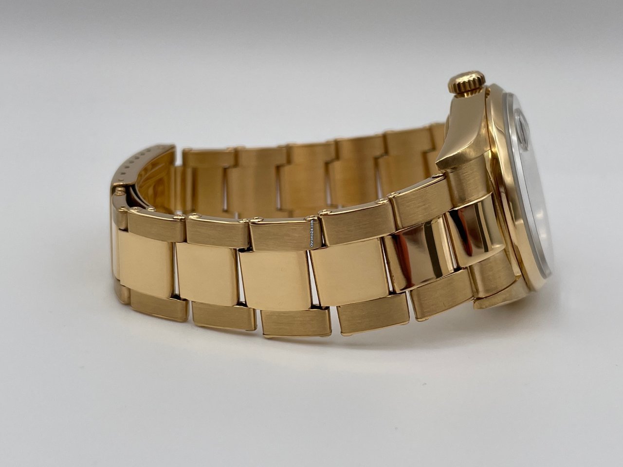 Rolex Day-Date 36 Mens watch Unisex Yellow gold Automatic 18208 7