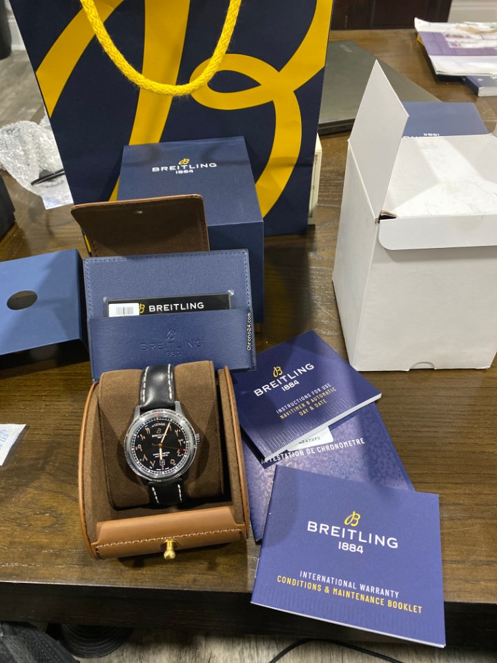 Breitling Aviator 8 Mens watch Unisex Automatic M453301A1B1X2 7