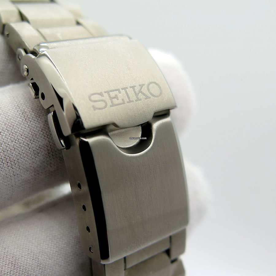 Seiko Prospex Titanium SBDB039 7