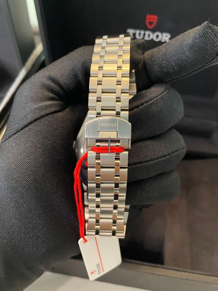 Tudor Royal Mens watch Unisex Automatic Steel M28600-0003 7