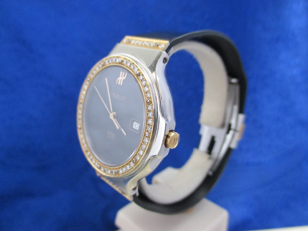 Hublot Classic Mens watch Unisex Quartz Gold Steel 1401.2 7