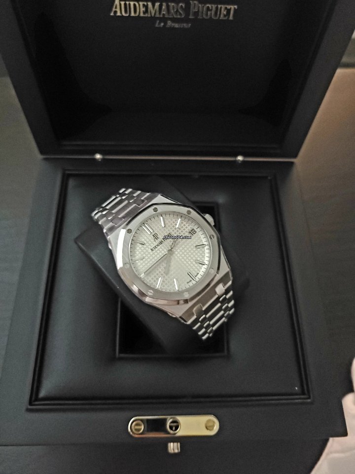 Audemars Piguet Royal Oak Mens watch Unisex Automatic Steel 15500ST.OO.1220ST.04 7