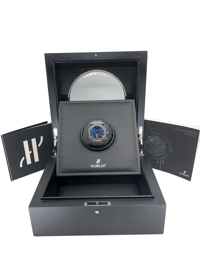 Hublot Classic Fusion Mens watch Unisex Manual winding Titanium 505.NX.7170.LR.PCM14 7