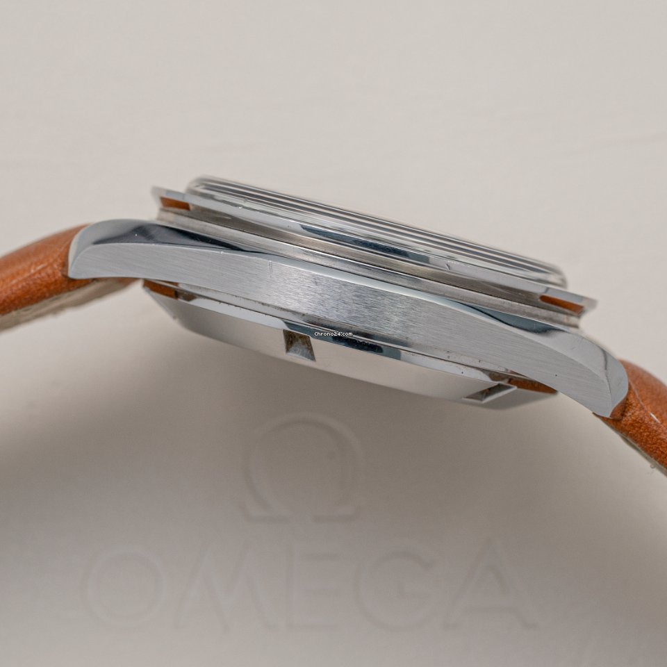Omega Speedmaster Broad Arrow Mens watch Unisex Automatic Steel 38512012 7
