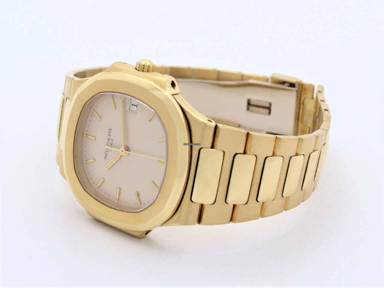 Patek Philippe Nautilus Mens watch Unisex Quartz Yellow gold 3900 1J 7