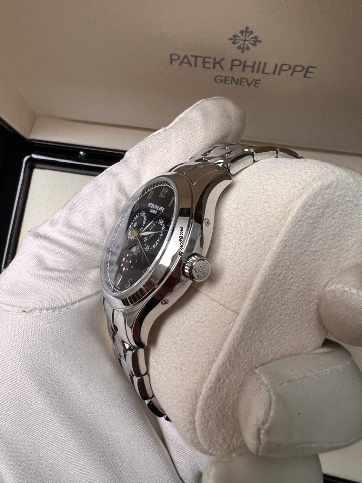 Patek Philippe Annual Calendar Mens watch Unisex Automatic Steel 4947 1A-001 7