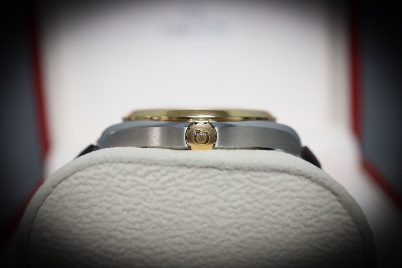 Omega Seamaster Aqua Terra Mens watch Unisex Automatic Gold Steel 231.20.42.21.06.001 7
