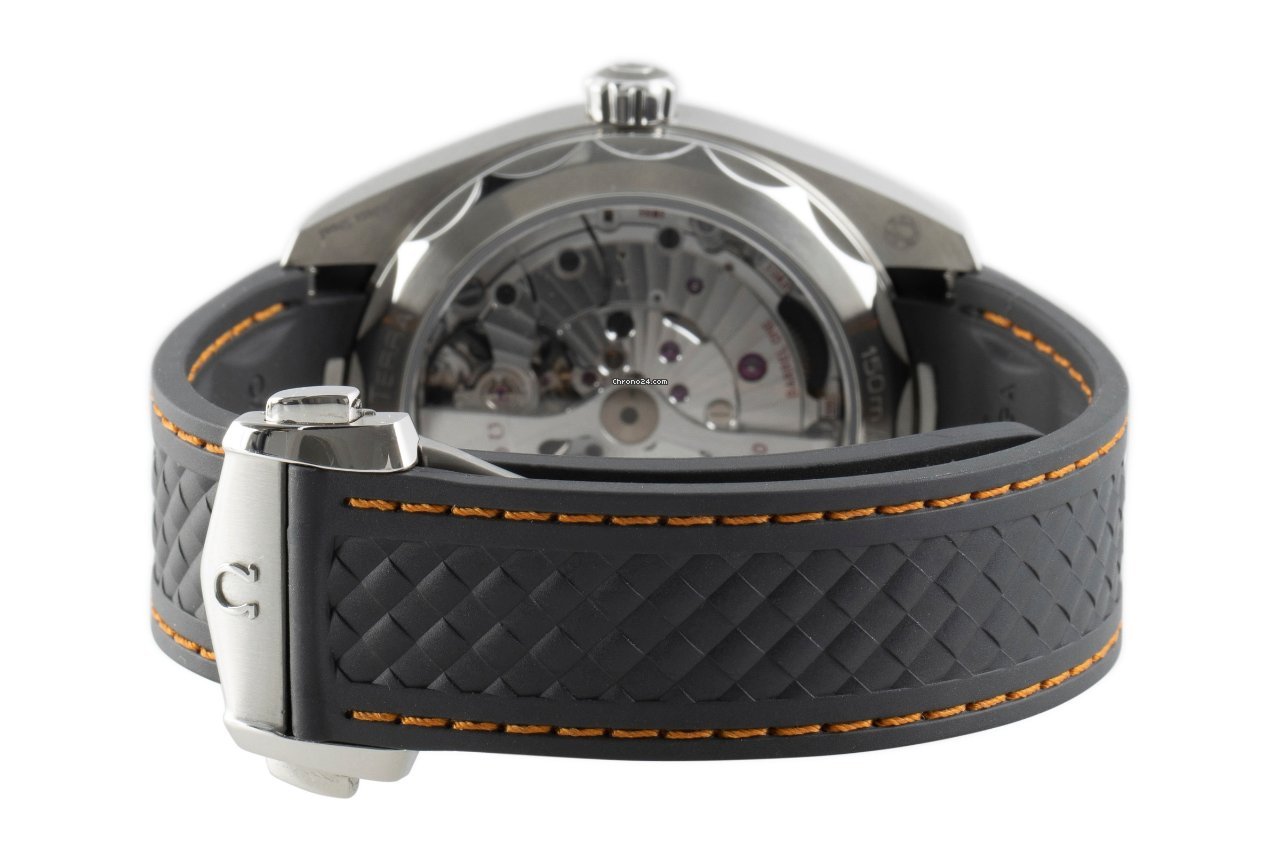 Omega Seamaster Aqua Terra Mens watch Unisex Automatic Steel 220.12.41.21.02.002 7
