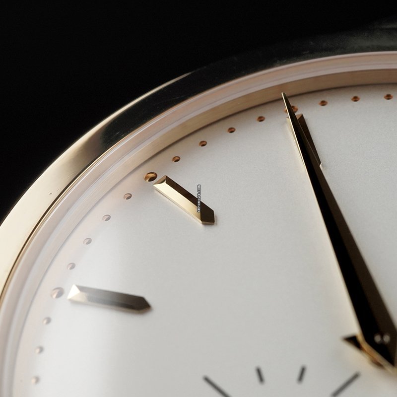 Patek Philippe Calatrava Mens watch Unisex Yellow gold 5196J-001 7