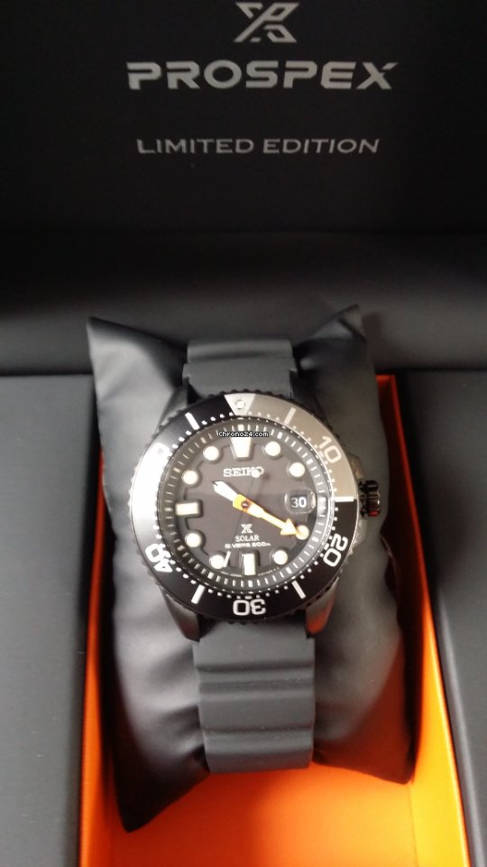 Seiko Prospex Mens watch Unisex Quartz Steel SNE493P1 7