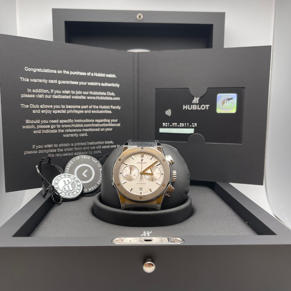 Hublot Classic Fusion Chronograph Mens watch Unisex Automatic Titanium 521.NX.2611.LR 7