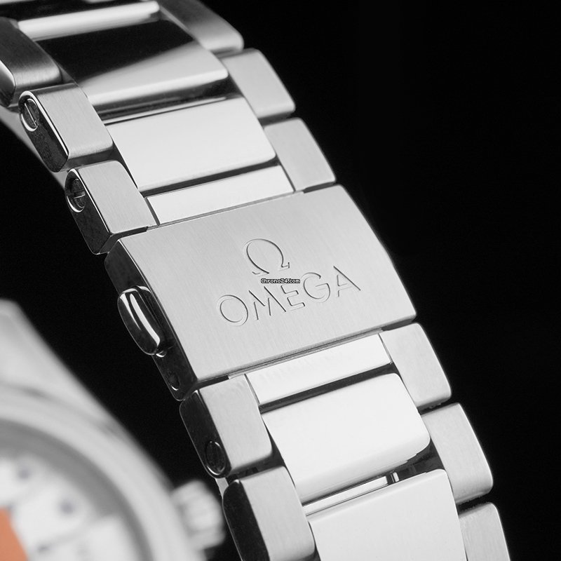 Omega Seamaster Aqua Terra Mens watch Unisex Steel 220.10.43.22.03.001 7