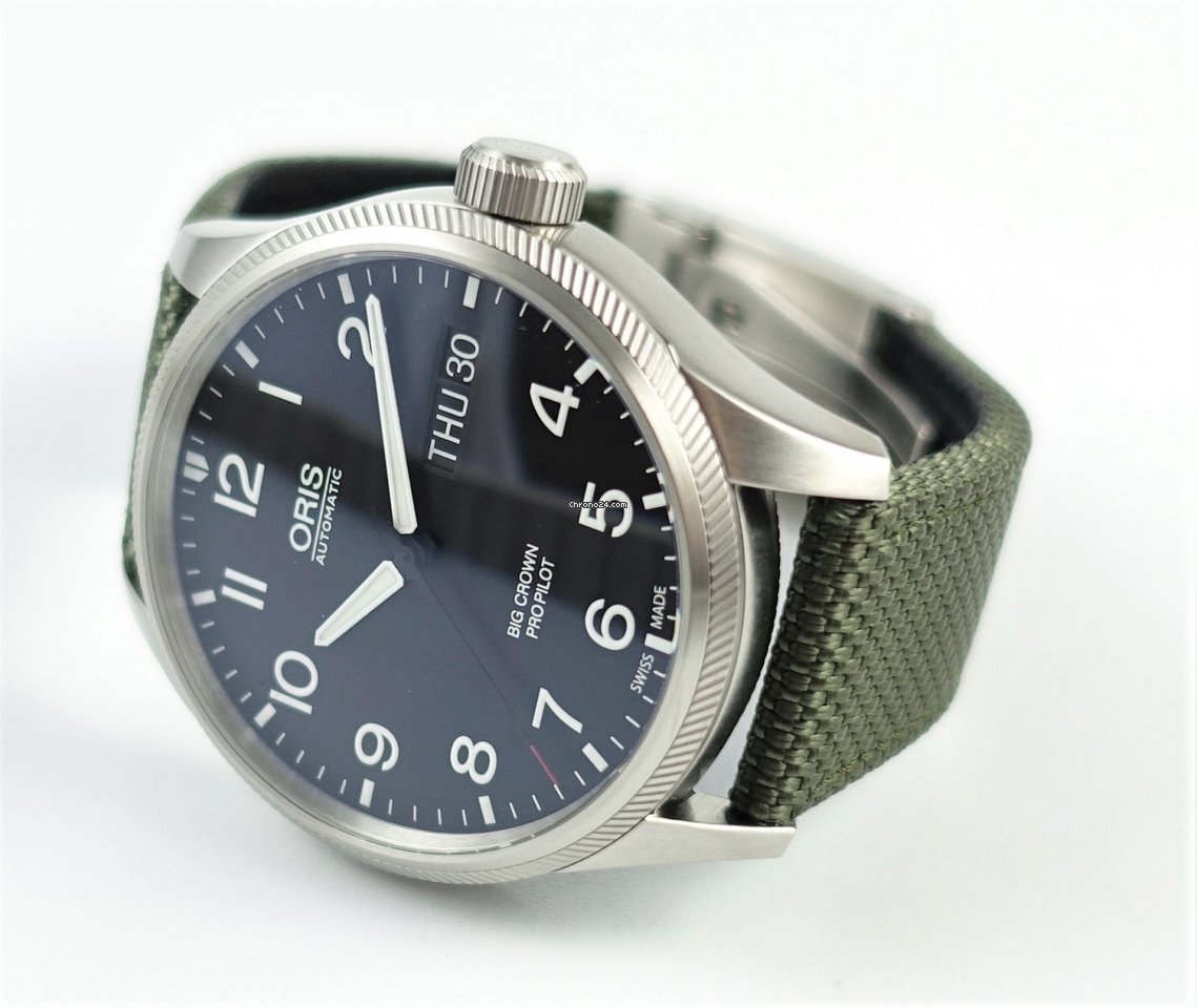 Oris Big Crown ProPilot Day Date Mens watch Unisex Automatic Steel 01 752 7698 4164 7