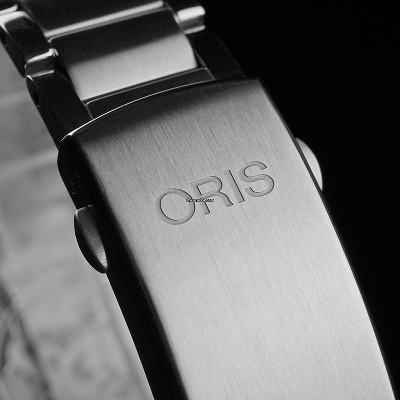 Oris Aquis Date Mens watch Unisex Automatic Steel 01 733 7730 4125 7