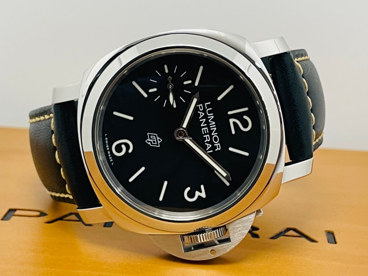Panerai Special Editions Mens watch Unisex Manual winding Steel PAM 01084 7