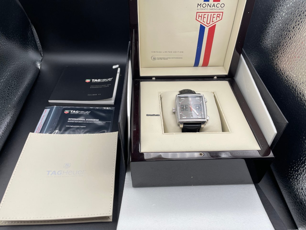 TAG Heuer Monaco Calibre 11 Mens watch Unisex Automatic Steel CAW211B.FC6241 7