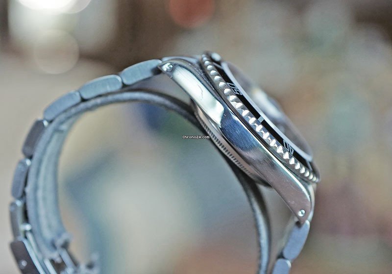 Rolex Submariner Date Steel Automatic 16610. 7