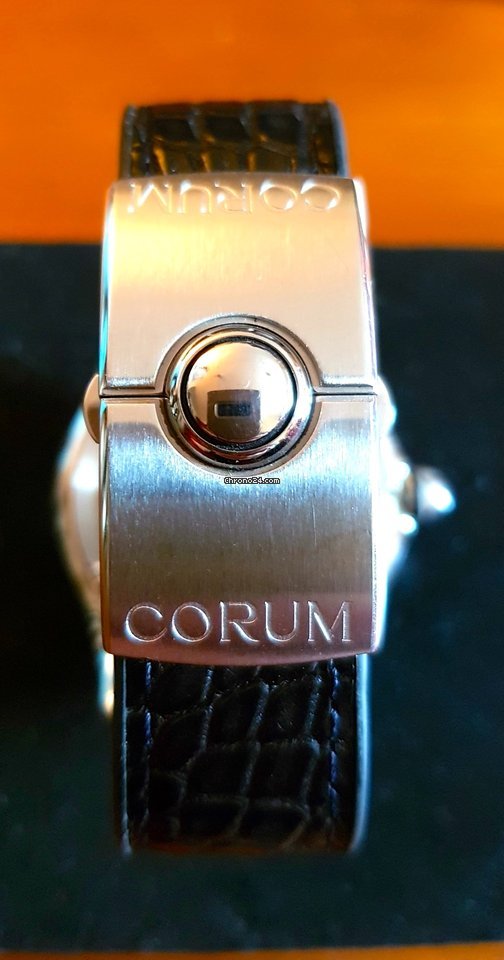 Corum Bubble Mens watch Unisex Automatic Steel 383.250.20 7